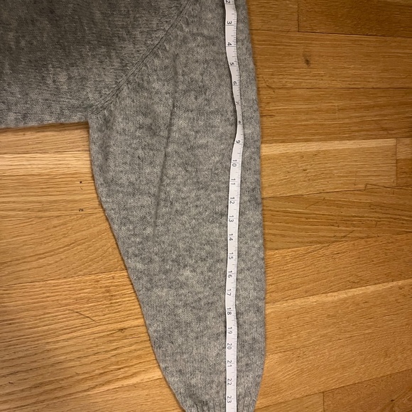 Luxury wool sweater - Picture 9 of 9